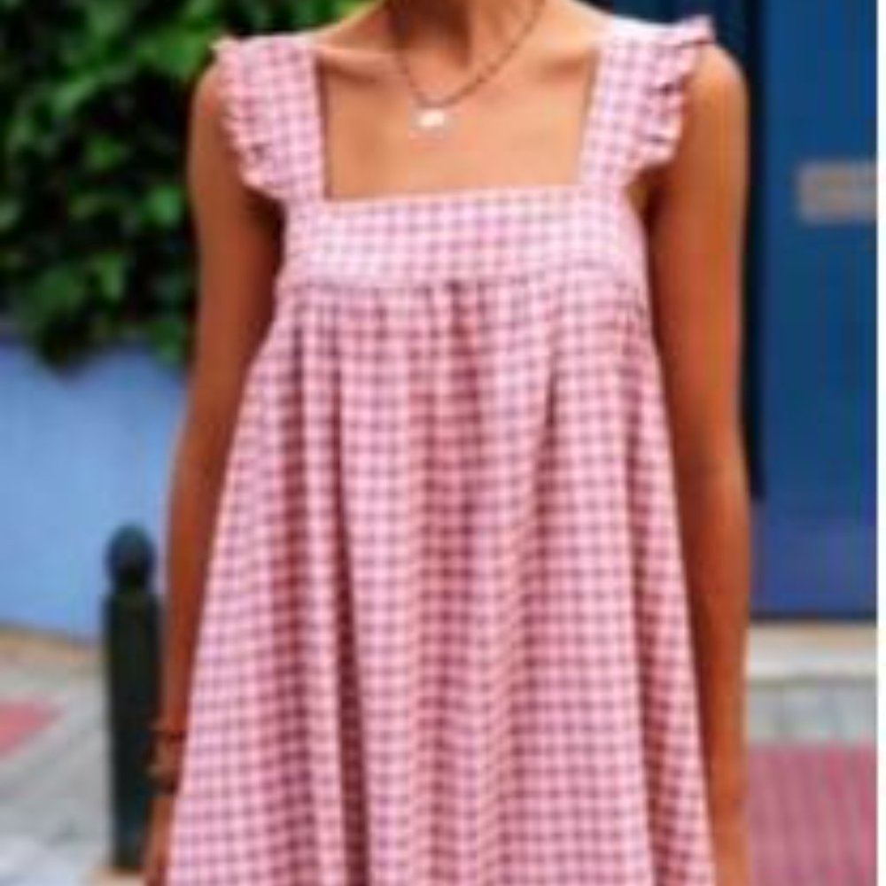 Vineyard Vines NWT- neon pink gingham flutter dress- size small